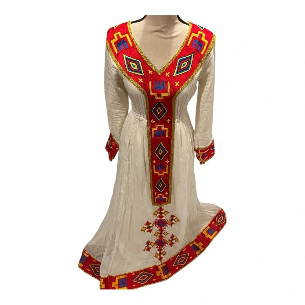 Beautiful hand made Ethopian Eritrean wedding dress hand made embroidery maxi - Picture 3 of 15